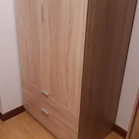 Individual Con Tv Centro Проживання в сім'ї *